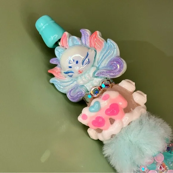 Nine Tailed Fox Handmade Beaded Pen with Furry and Handpainted Accents - Picture 3 of 7